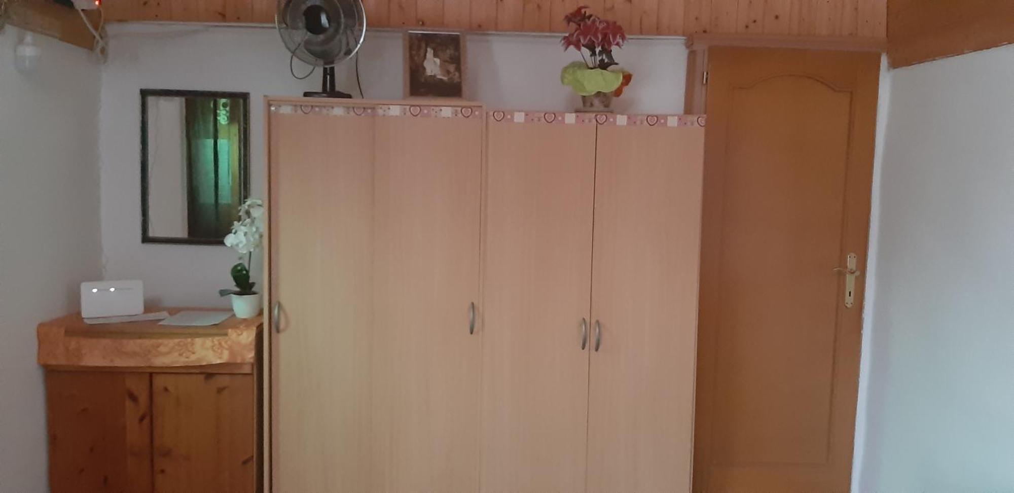 Kamilla Vendeghaz Daire Écs Dış mekan fotoğraf